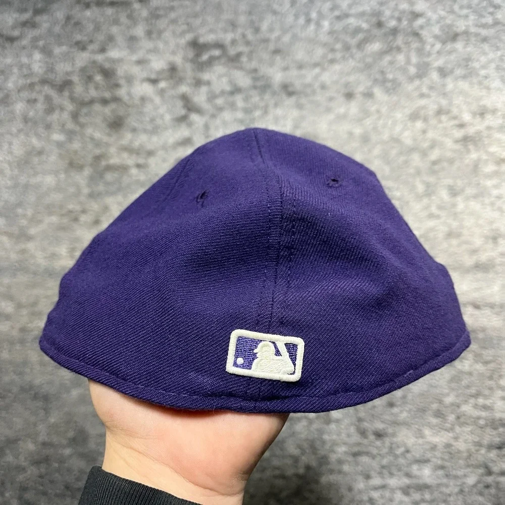 New Era 59Fifty New York Yankees Fitted Hat Purple MLB Embroidered‎ Wool Size 8